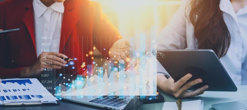 people working with virtual forex chart